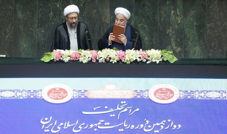 روحاني يقسم اليمين ويتوعد أميركا ويدعو الجيران للحوار