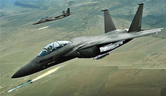 إسرائيل تقصف مدافع تابعة للجيش السوري