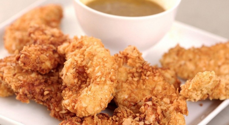 أصابع الدجاج بالمايونيز والليمون