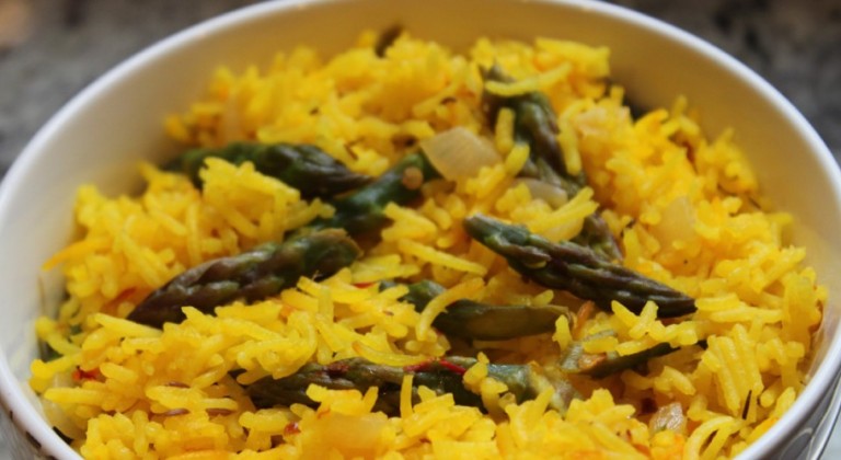 أرز الزعفران على البخار‏