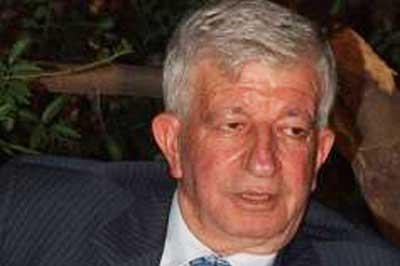 معاوية… ديغول… وأبو مازن