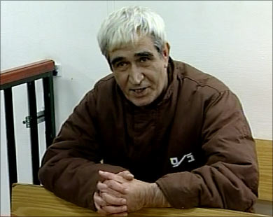 سعدات: رفض امتيازات الأمين العام .. وامتيازات أسير قائد... وحب امرأة ثرية!