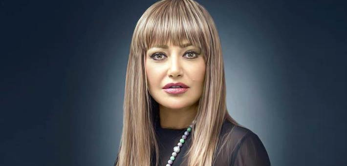ليلى علوي تخضع إلى جلسة تصوير  لصالح مجلة "سيدتي"