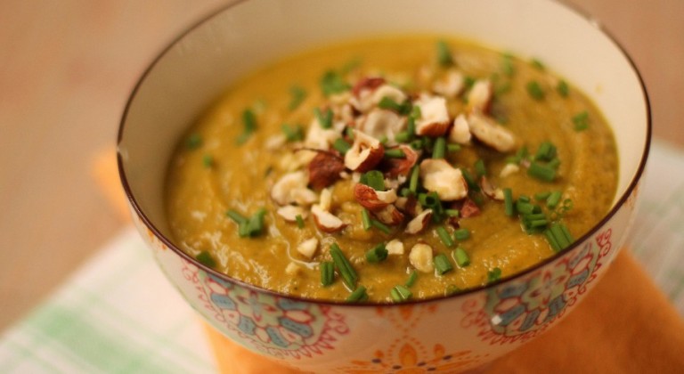 شوربة الكوسا بالكاري