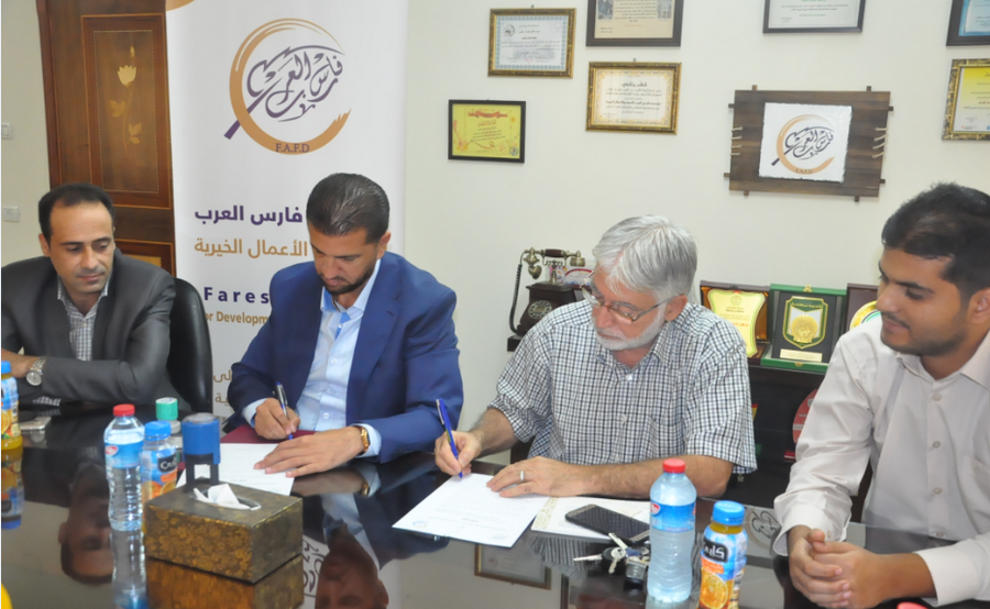 فارس العرب وجمعية الوداد توقعان مذكرة تفاهم لتنفيذ مشاريع مشتركة