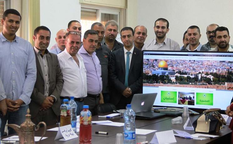 الكويت توافق على استقدام معلمين فلسطينيين ممن يحملون جوازات السلطة