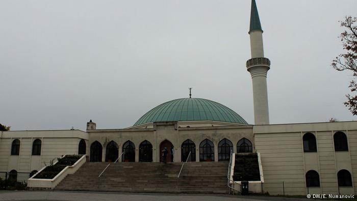 النمسا: اعتداء على مسجد بقنبلة حارقة