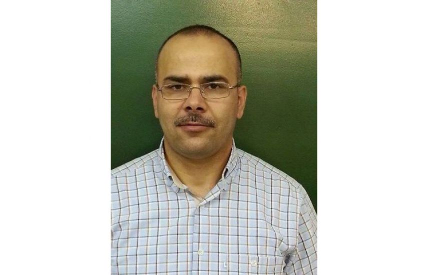 مرشح للانتخابات البلدية