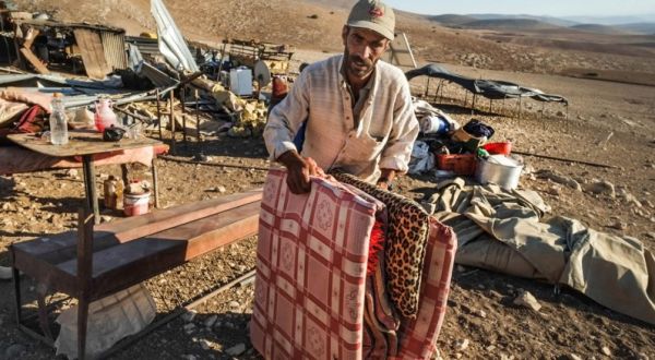 إخطار عائلات بإخلاء منازلها في طوباس