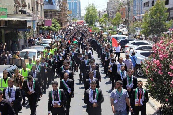 بالصور والتفاصيل : أكبر عرس جماعي في غزة بتمويل "تركيا"