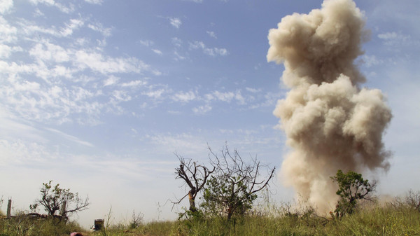 مقتل 22 مدنياً في قصف جوي شمالي غرب سوريا
