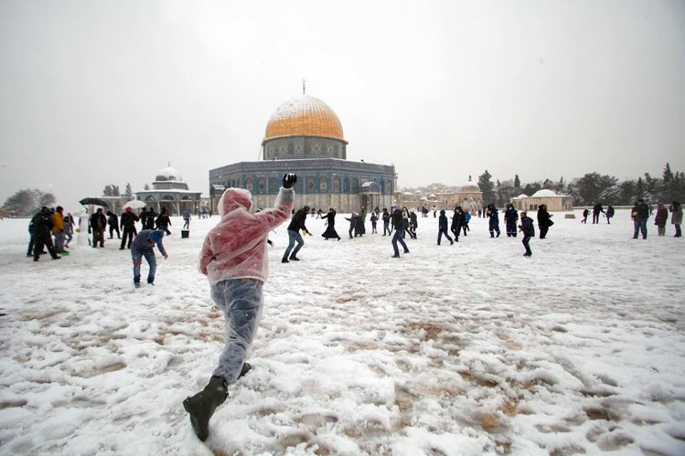 طقس فلسطين ليوم غدٍ الجمعة وتطورات المنخفض الجوي القادم