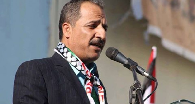 الطيراوي: ملاحقة "دحلان" عبر الإنتربول لا يعد دستورياً ولا قانونياً