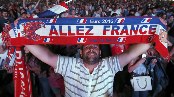 فرنسا.. 90 ألف عنصر لتأمين فعاليات كأس أوروبا 2016