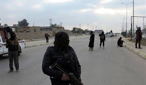 داعش يختطف 3 آلاف نازح من الحويجة إلى كركوك