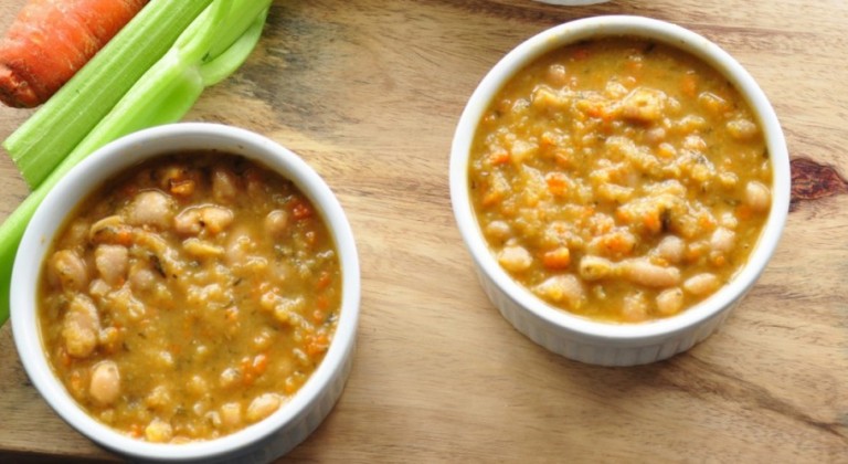 شوربة الفاصوليا البيضاء والجزر