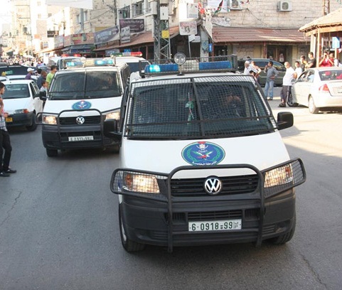 الشرطة: سنضرب بيد من حديد كل من يستخدم الألعاب النارية إحتفالاً بنتائج "توجيهي"