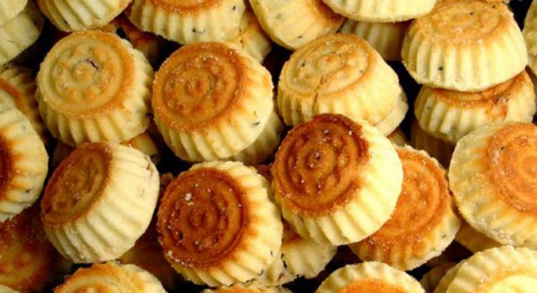 طريقة عمل معمول بالتمر