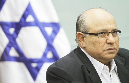 اليسار الإسرائيلي يختبئ خلف شاهد قبر دغان !