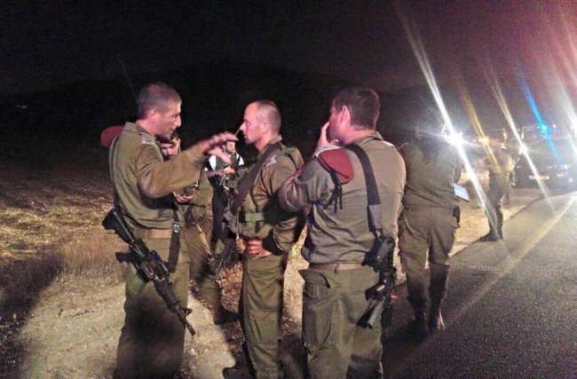 اصابة أربعة من جنود الاحتلال جراء انقلاب جيب عسكري قرب رام الله