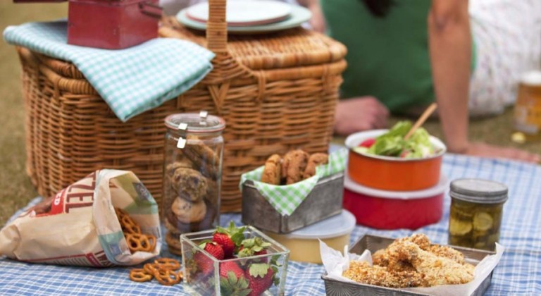 6 أفكار غذائية صحية للرحلات الصيفية القصيرة