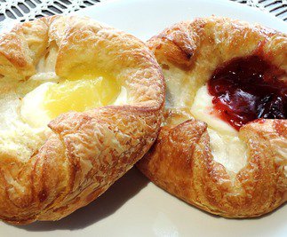 دانيش الجبنة والمربى (حلى الجبنة والمربى الدنماركي)