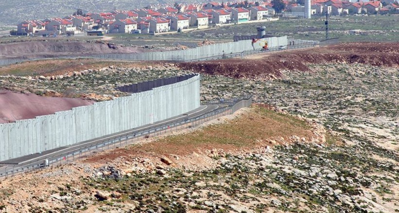 40% من قبور المستوطنين في الضفة مبنية على أراضٍ فلسطينية خاصة