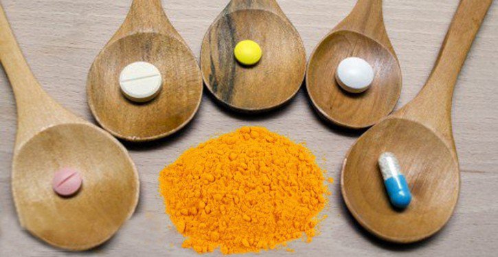 خطير : لا تستخدمي الكركم إذا كنت تتناولين هذه الأدوية!