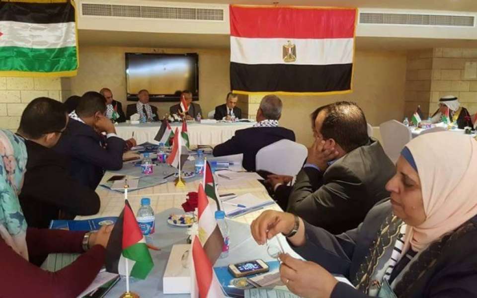 صور: عين السخنة "2" يختتم أخر جلساته بتقديم توصيات هامة لتحسين أوضاع غزة