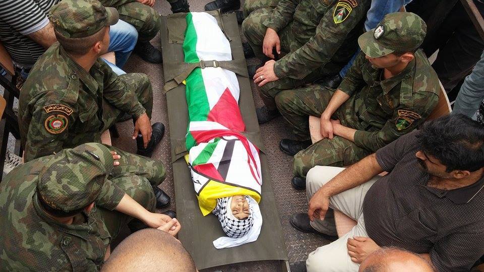 بالصور : تشيع الشهيد الطفل عبد الرحمن عبيد وسط حضور شعبي ورسمي