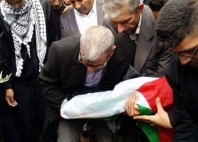 الاحتلال يعرض للأسير شراونة مراسم دفن قدمه المبتورة بالفيديو