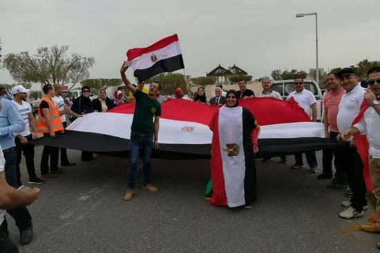 بالصور: بدء الاقتراع في انتخابات الرئاسة المصرية للمغتربين