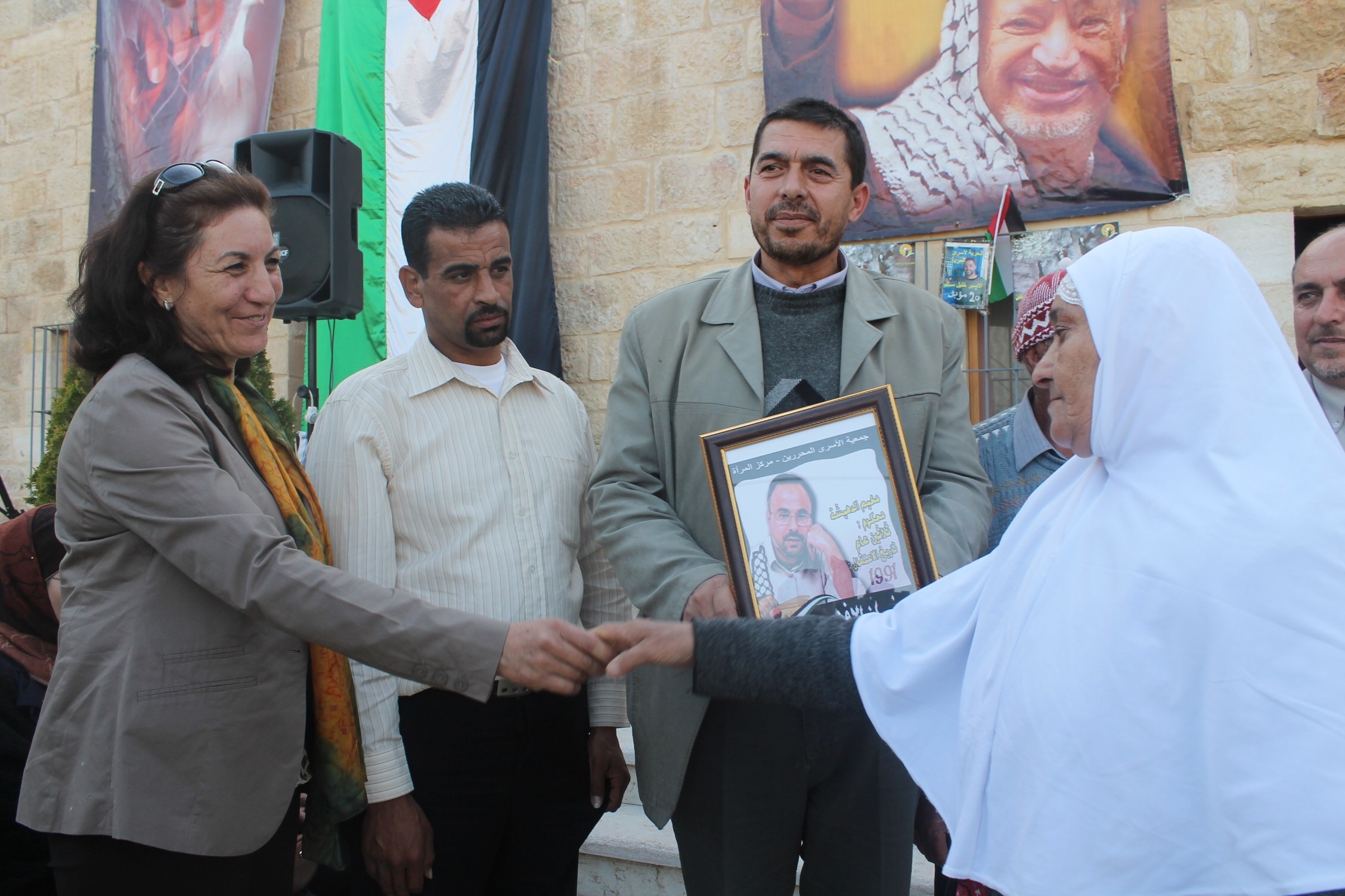 أريحا: يوم ترفيهي لأمهات الأسيرات في سجون الاحتلال