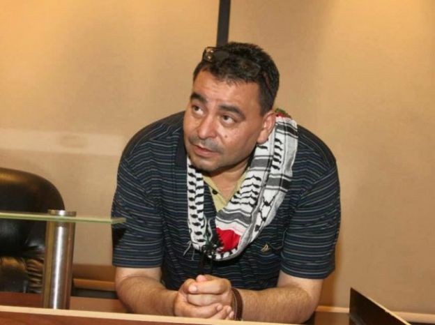 الاحتلال يمنع الفنان الأردني متعب الصقّار دخول فلسطين