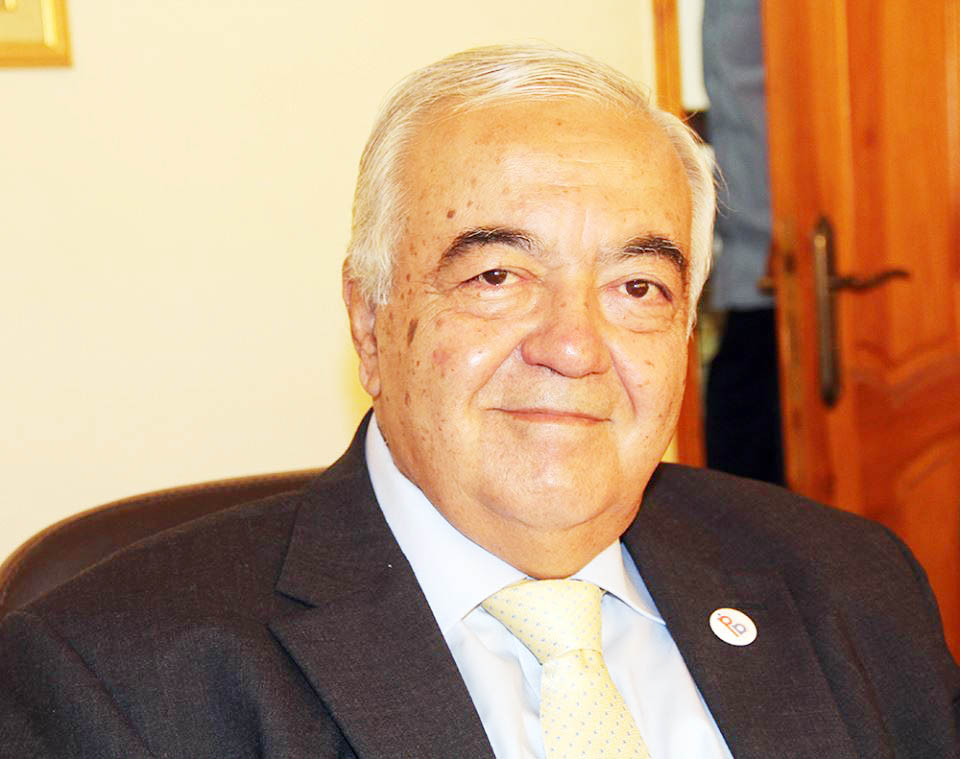 ابو شهلا: إتفاق ينهي أزمة الموظفين والمعابر وعرضه على الرئيس للمصادقة