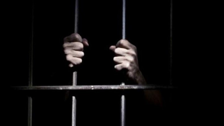 استشهاد أسير فلسطيني من نابلس داخل سجون الاحتلال 