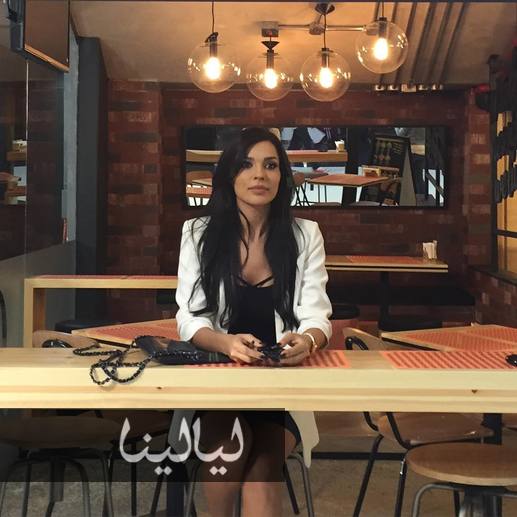 بالصور : نادين نجيم بـ5 شخصيات و5 إطلالات مختلفة تسحر جمهورها فأي لوك ناسبها أكثر؟