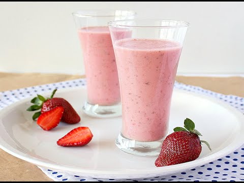 شراب الموز والفراولة