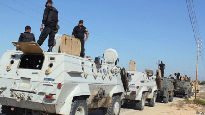 الأمن المصري يعتقل 213 مطلوبا في حملة دهم في شمال سيناء