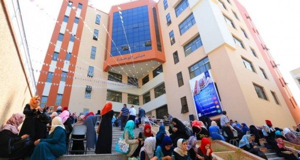 صيدم يطالب حماس برفع يدها عن جامعة الأقصى ويحذر من تصعيد الأمور
