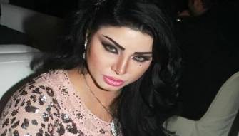 بالفيديو : لحظة احتراق شعر مروى خلال جلسة تصوير