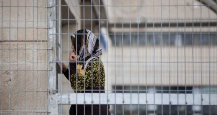 الاحتلال يحكم بالسجن 14 شهراً على فتاة مقدسية