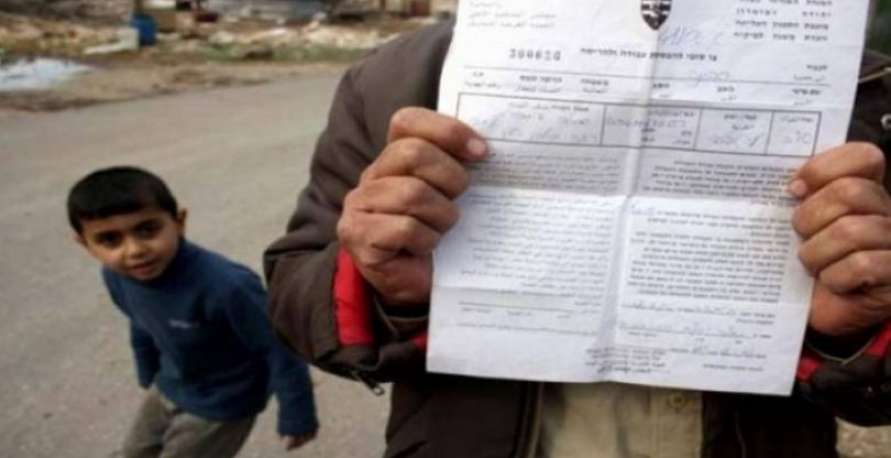 إخطار بوقف البناء في غرفة زراعية جنوب بيت لحم