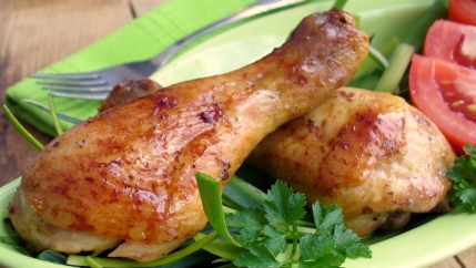 أفخاد الدجاج المحمرة