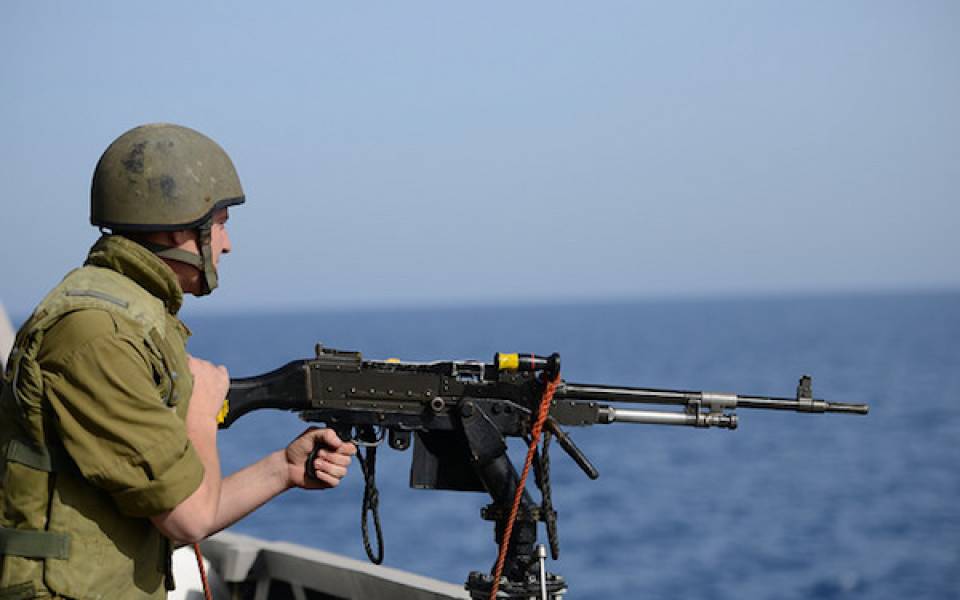 البحرية الإسرائيلية تستعد لاعتراض سفينة "زيتونة" واقتيادتها إلى ميناء أسدود