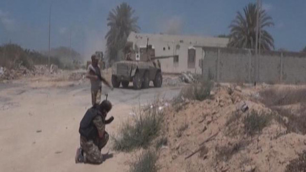 الحكومة الليبية تحكم سيطرتها على أكبر موقع للمتفجرات في مدينة سرت