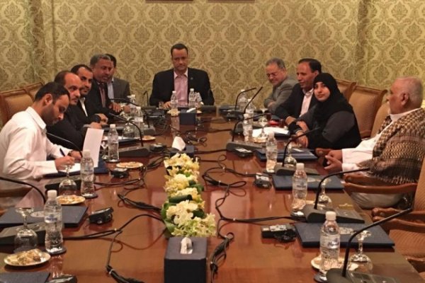 اليمن.. الوفد الحكومي يقدم مقترحات لوقف القتال في تعز