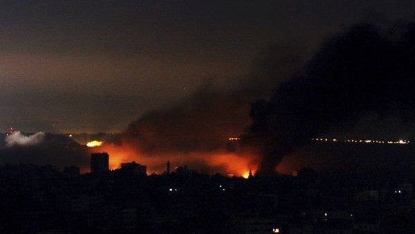 بالتفاصيل:عدة انفجارات الليلة الماضية في غزة ووقوع عدة اصابات واسرائيل تنفي علاقتها