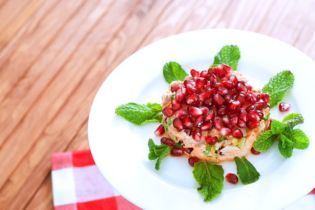 حضّري سلطة التونة مع الرمان "للريجيم"