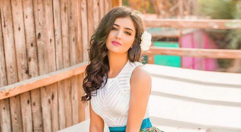 مي عمر تخضع لجلسة تصويرية من أجل “الزعيم”